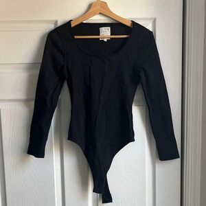 ForDays Black Long Sleeve Scoop Neck Bodysuit